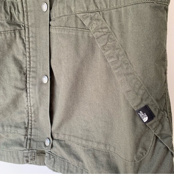 The North Face Woman’s 100% Cotton Olive Green Vest Size Medium - Picture 13 of 16